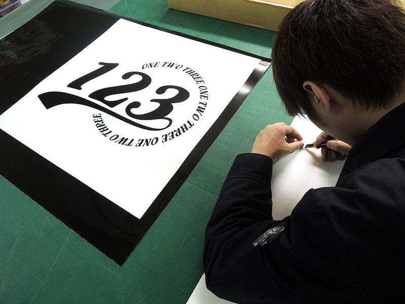 270307_ロゴ・カッティングシート