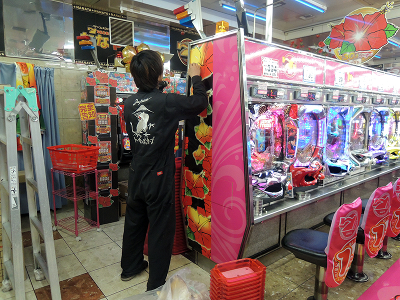 270616_パチンコ店内装デザイン9