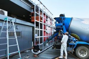 r010515_アルミフレーム_造作