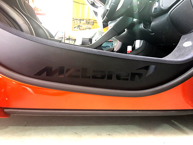 r010518_外車_カッティングシート3